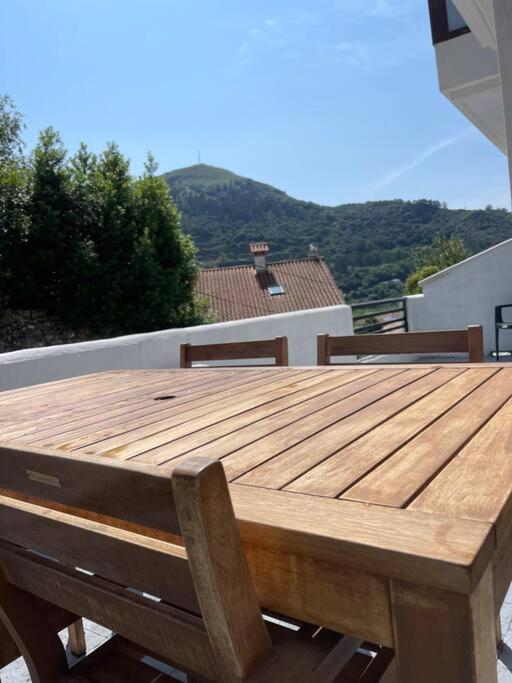 Bajo Con Terraza Ason River Limpias Exterior photo
